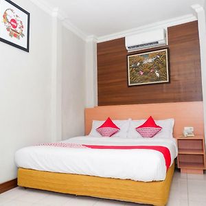 Oyo 1002 Hotel Elizabeth